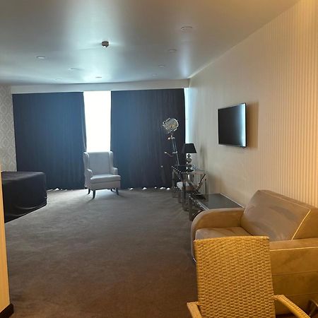Maristella Marine Residense Hotel Apartment オデッサ エクステリア 写真
