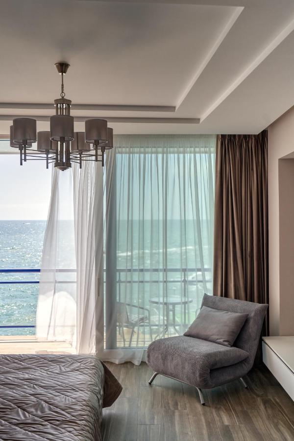 Maristella Marine Residense Hotel Apartment オデッサ エクステリア 写真
