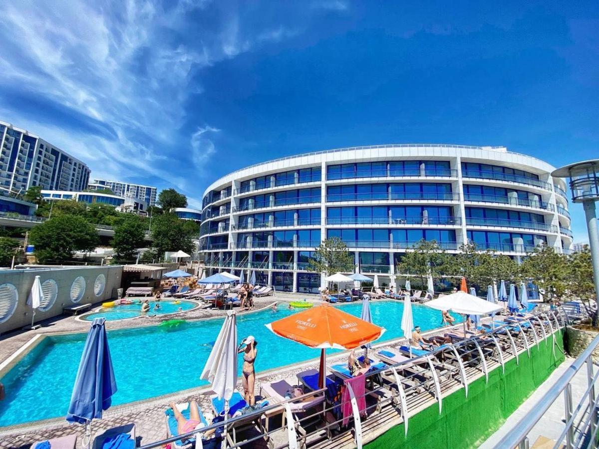 Maristella Marine Residense Hotel Apartment オデッサ エクステリア 写真