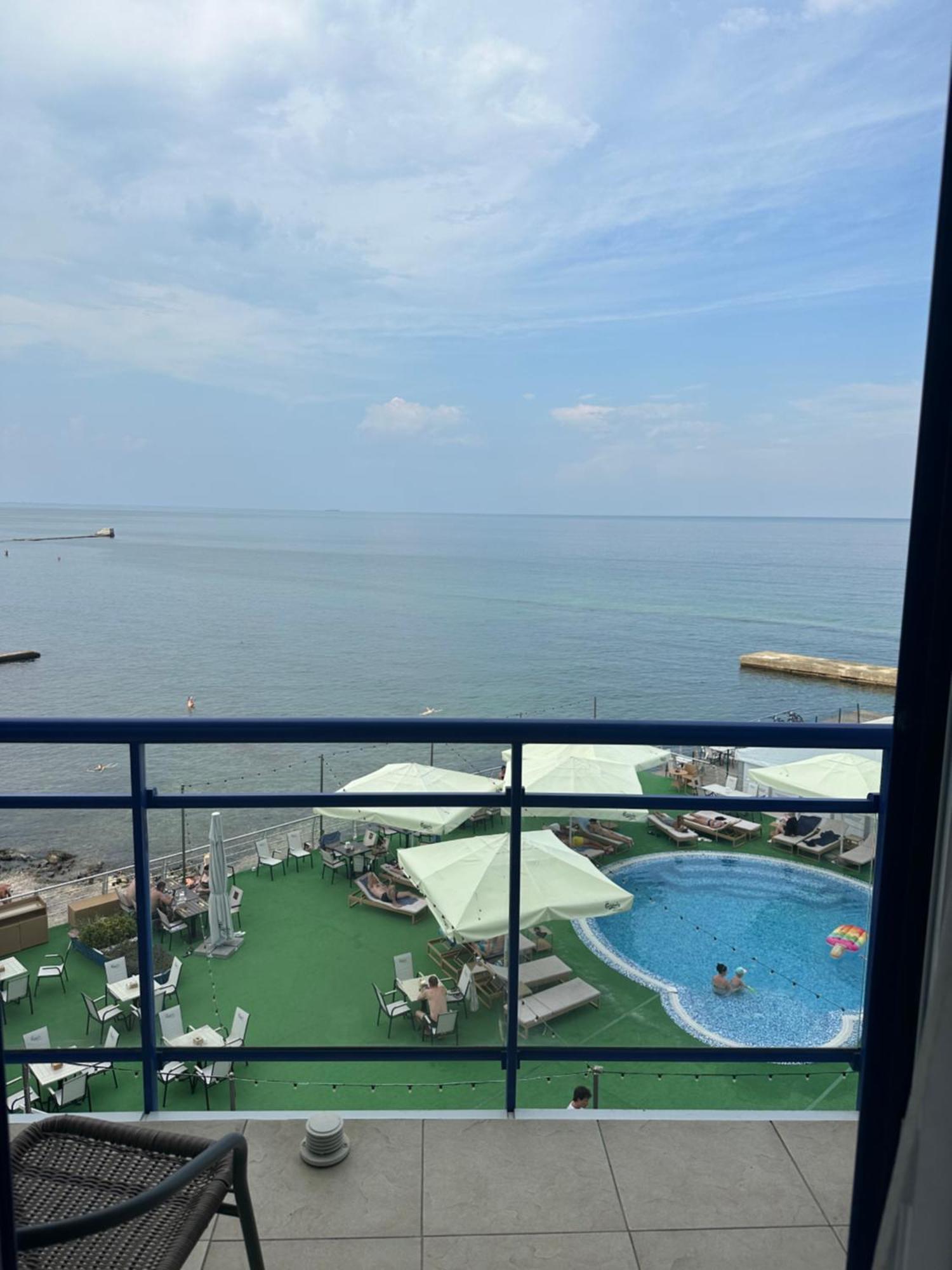 Maristella Marine Residense Hotel Apartment オデッサ エクステリア 写真