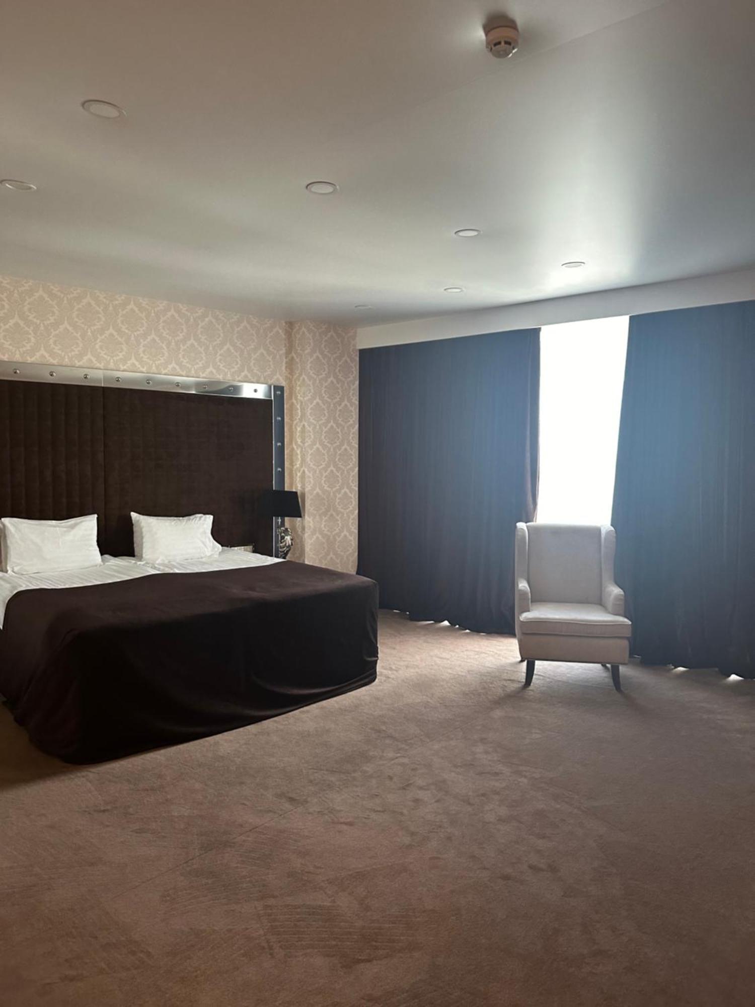 Maristella Marine Residense Hotel Apartment オデッサ エクステリア 写真