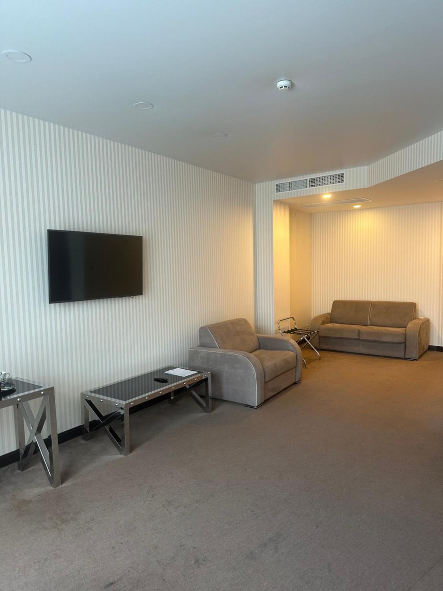 Maristella Marine Residense Hotel Apartment オデッサ エクステリア 写真